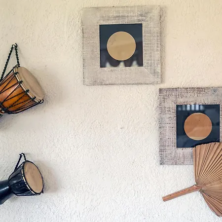 Сasa de vacaciones Paradiso Vintage Villa: Traditional 1944 Gem *