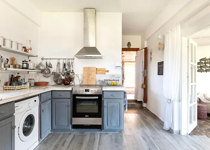 بيت للعطل Paradiso Vintage Villa: Traditional 1944 Gem *