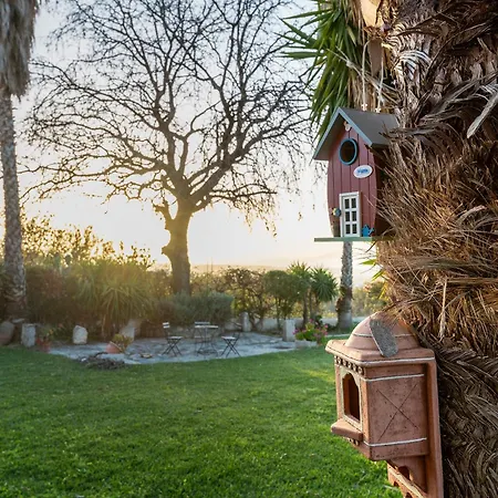 Paradiso Vintage Villa: Traditional 1944 Gem Semesterbostad Amaniou